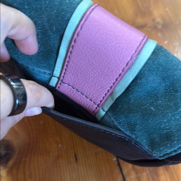 Fossil Genuine Leather Pink and Green Crossbody Bag with Adjustable Strap - Picture 10 of 14